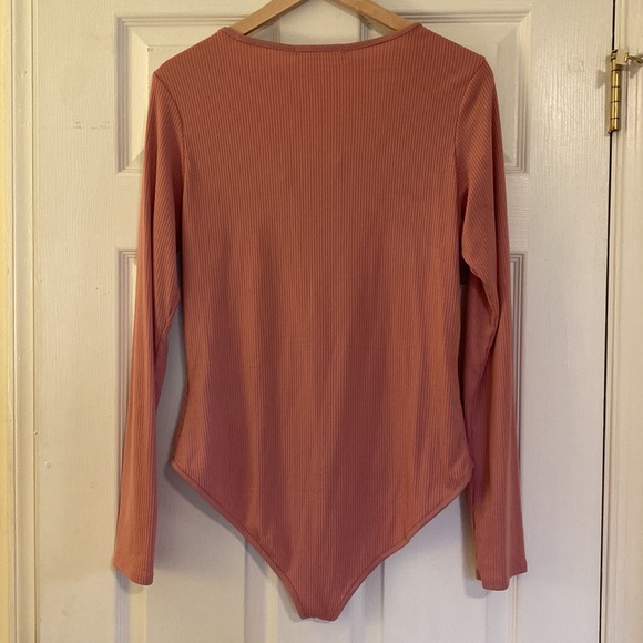 Pink Ribbed Bodysuit - Picture 4 of 4